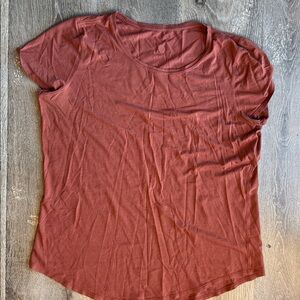 lululemon athletica Rust Short Sleeve Tee 0038